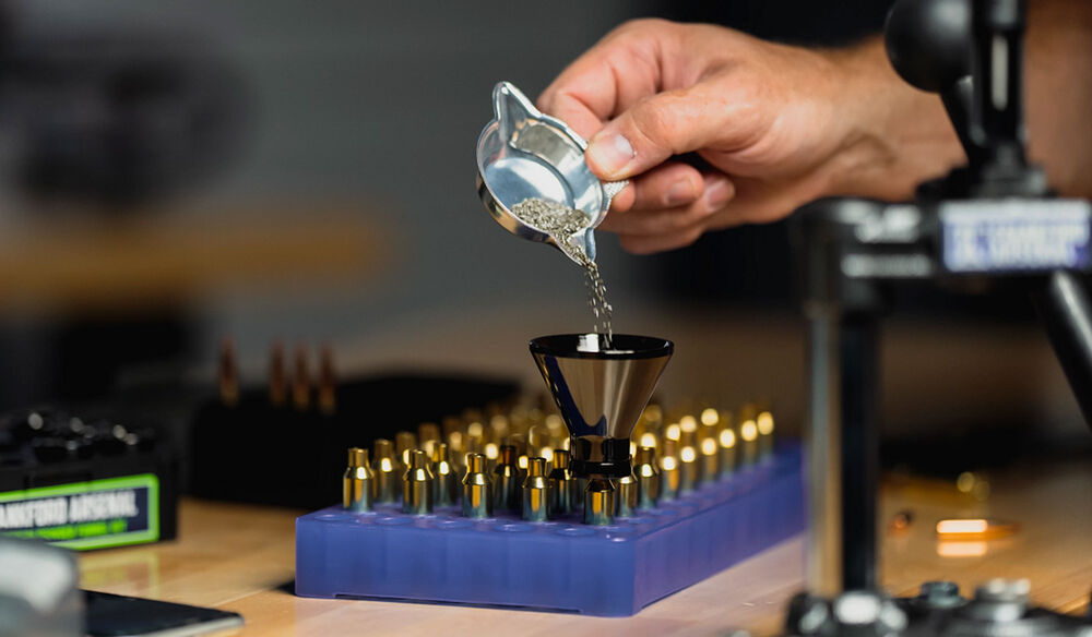 ALUMINUM POWDER FUNNEL